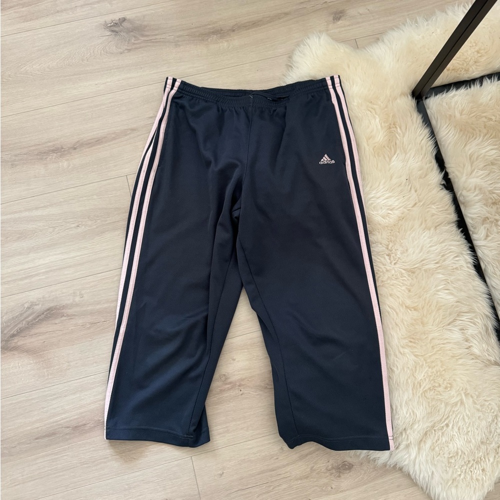 Y2K Adidas capris